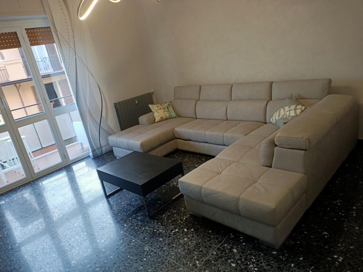 شقة Casa Di Noemi - Seafront With Parking سافونا المظهر الخارجي الصورة