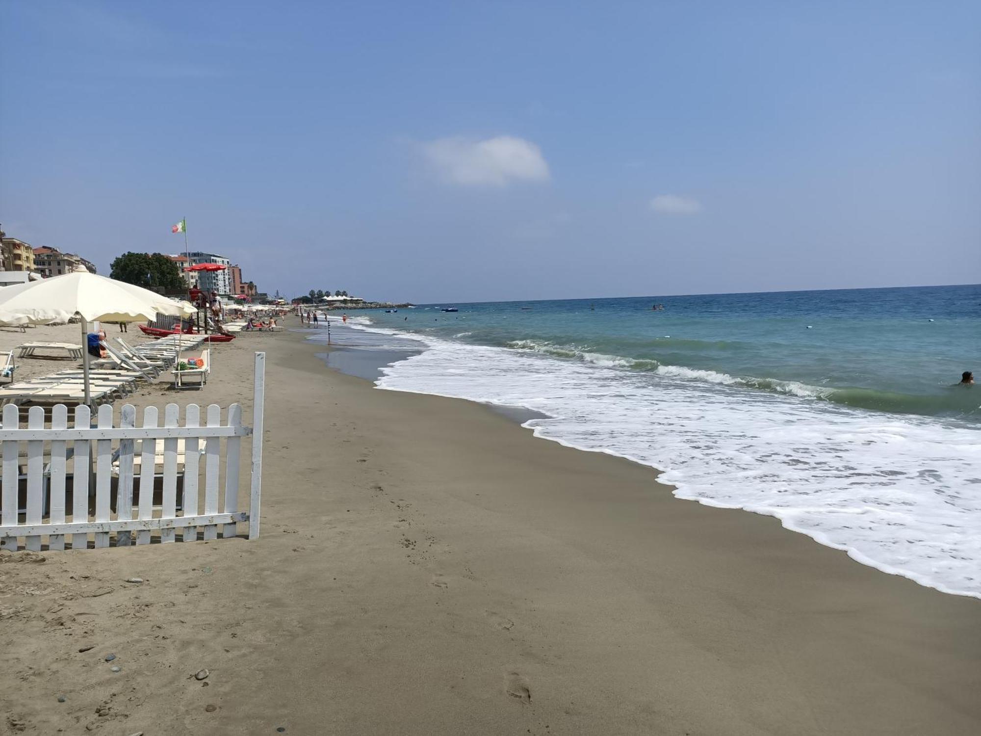شقة Casa Di Noemi - Seafront With Parking سافونا المظهر الخارجي الصورة